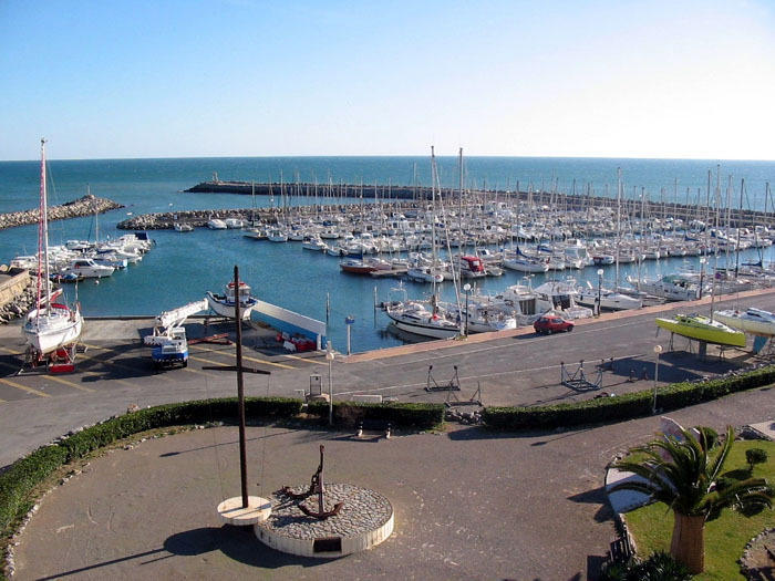 Hotel Chateau Du Comte Saint-Nazaire-d'Aude Esterno foto